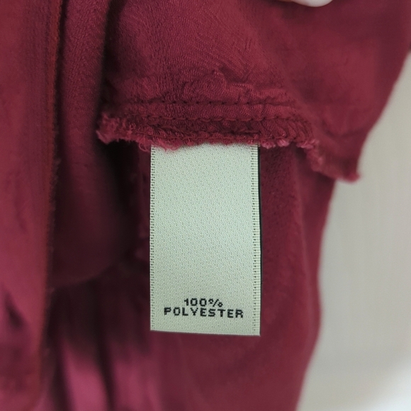 Neiman Marcus Jacquard Striped Off Shoulder Quarter Bell Sleeve Blouse Berry S - Picture 6 of 10